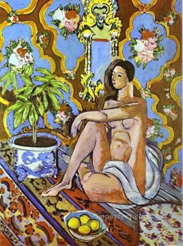 抽象的かつ装飾的 Painting - 装飾的な背景に装飾的な人物 1925 年フォーヴィスト